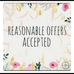 MAKE ME AN OFFER 😊